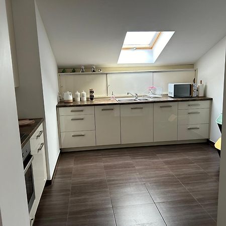 Apartament Bobrzanska - 4 Bedrooms Sypialnie Świdnica 外观 照片